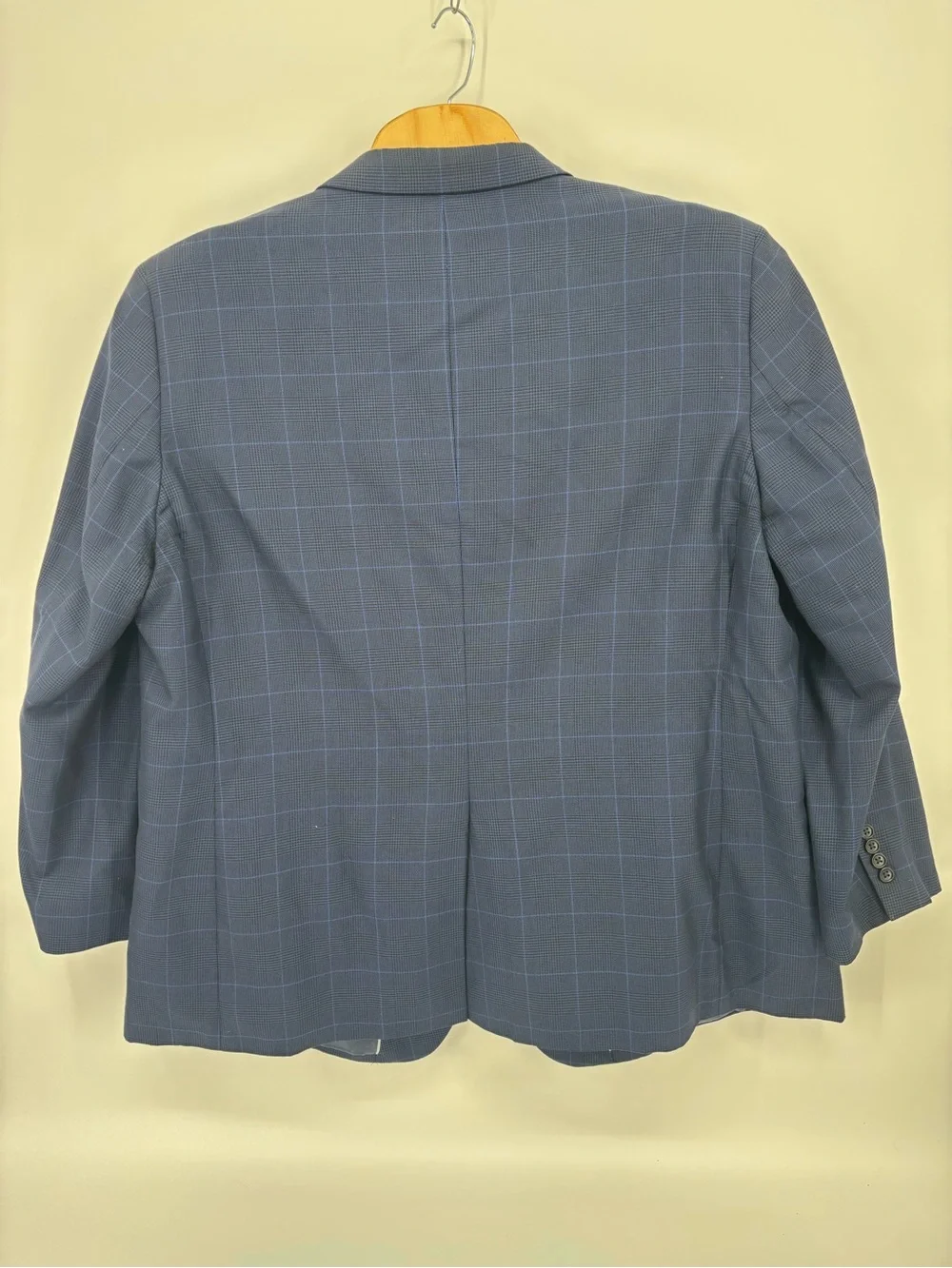 Jos A Bank Signature Jacket 52 Long Blue Plaid Silk Wool Blend Sport Coat Blazer